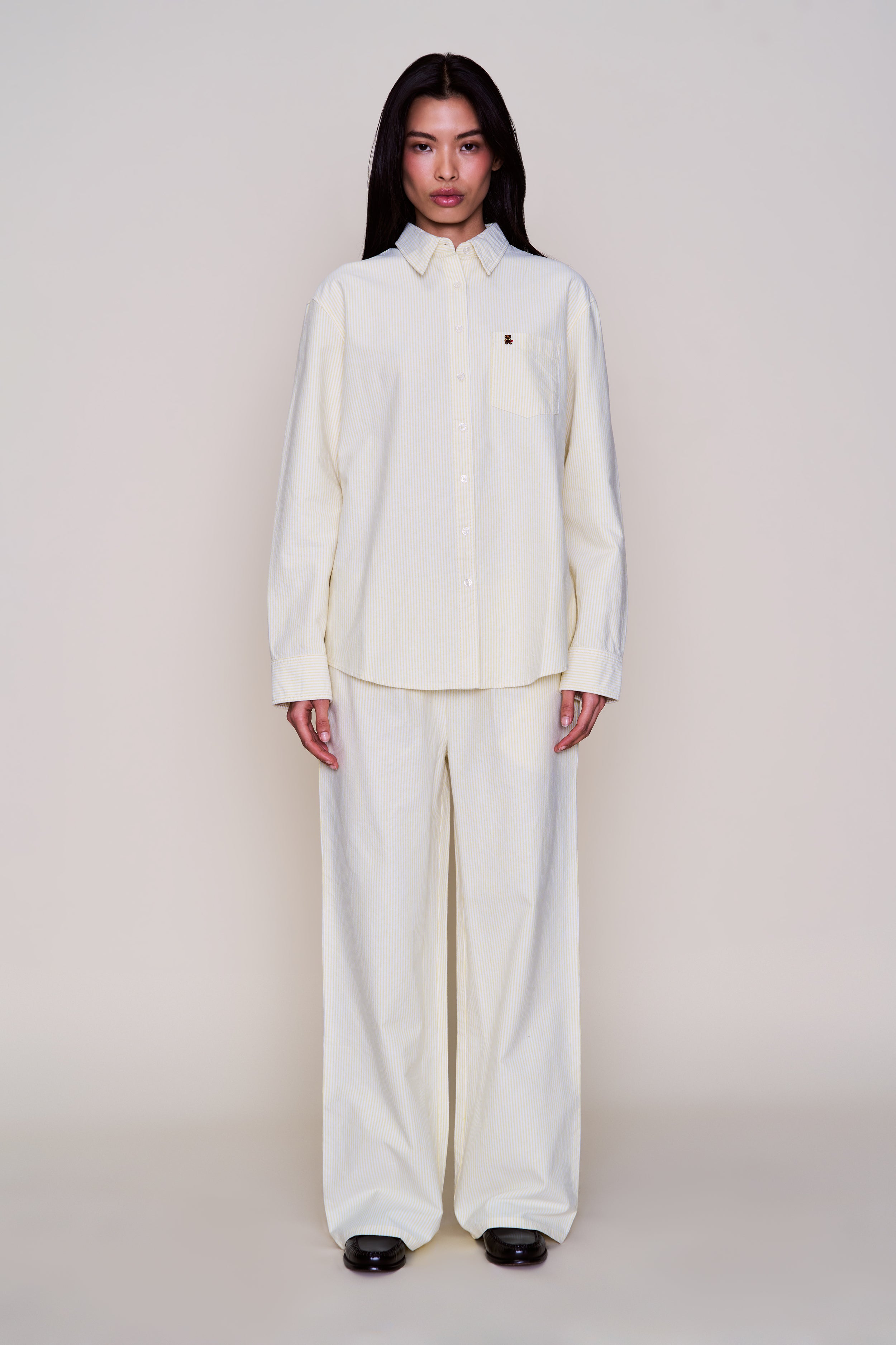 Oona Buttondown