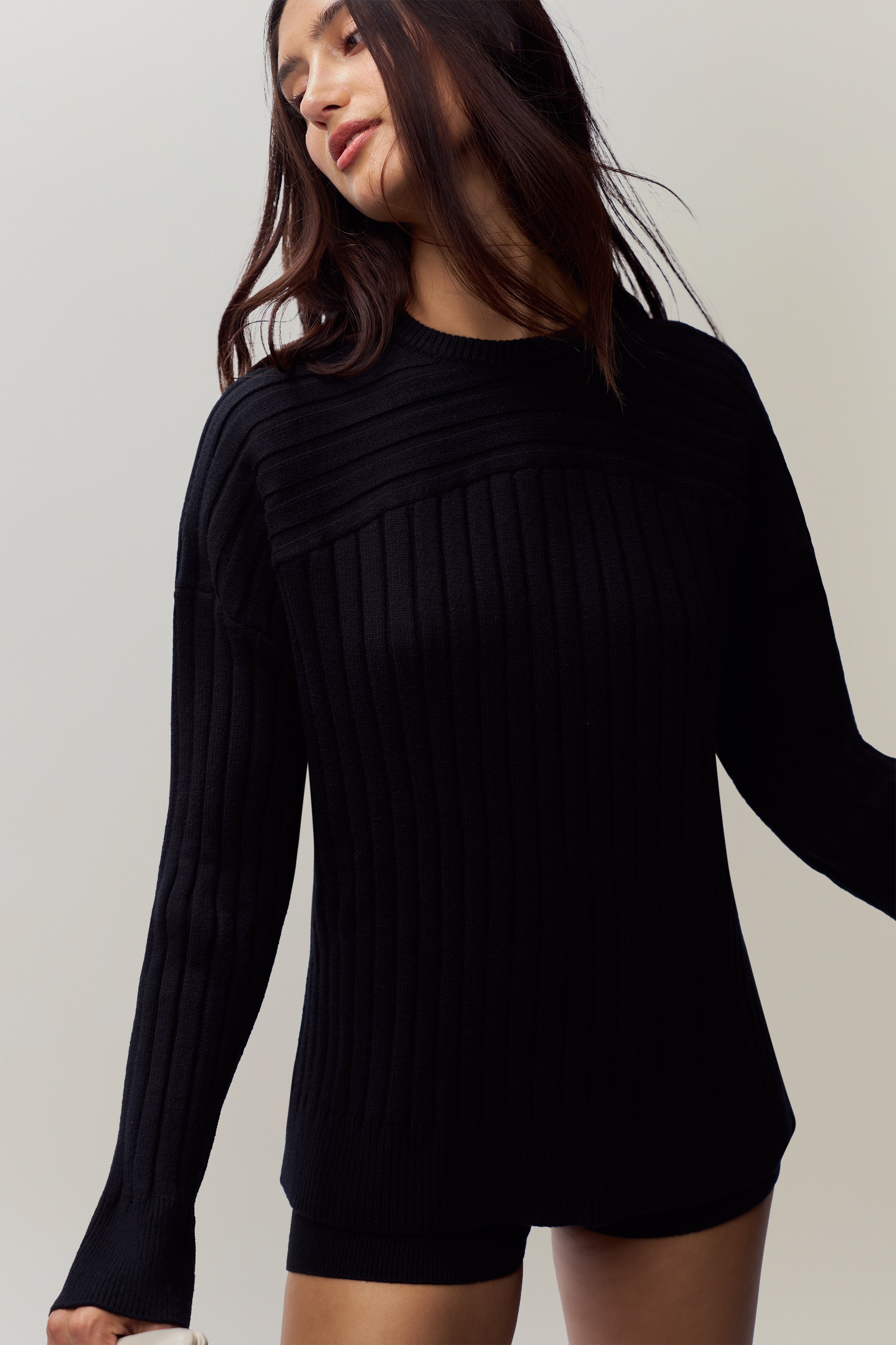 Cleon Rib Knit Pullover in Black