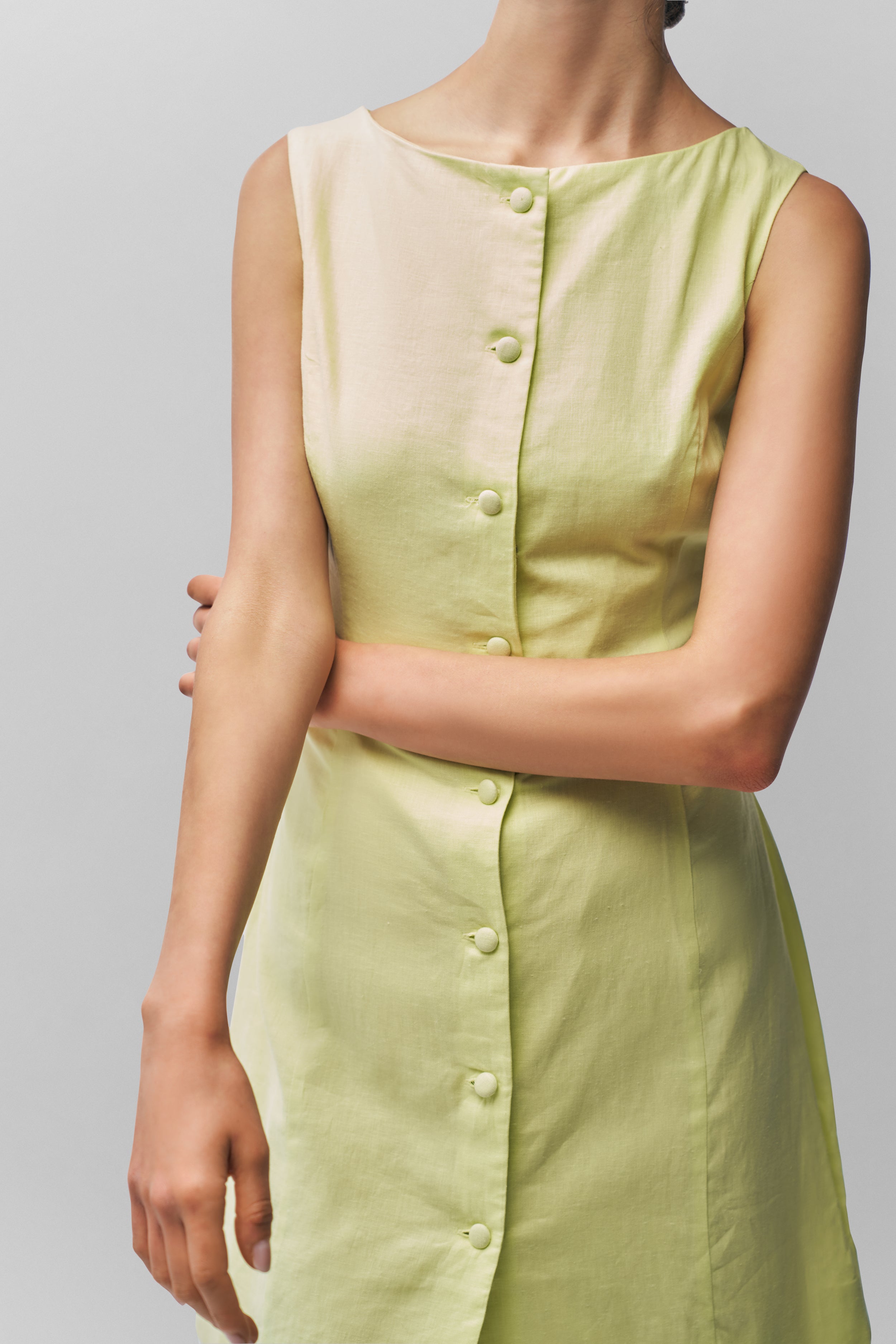 Elada Dress in Pistachio