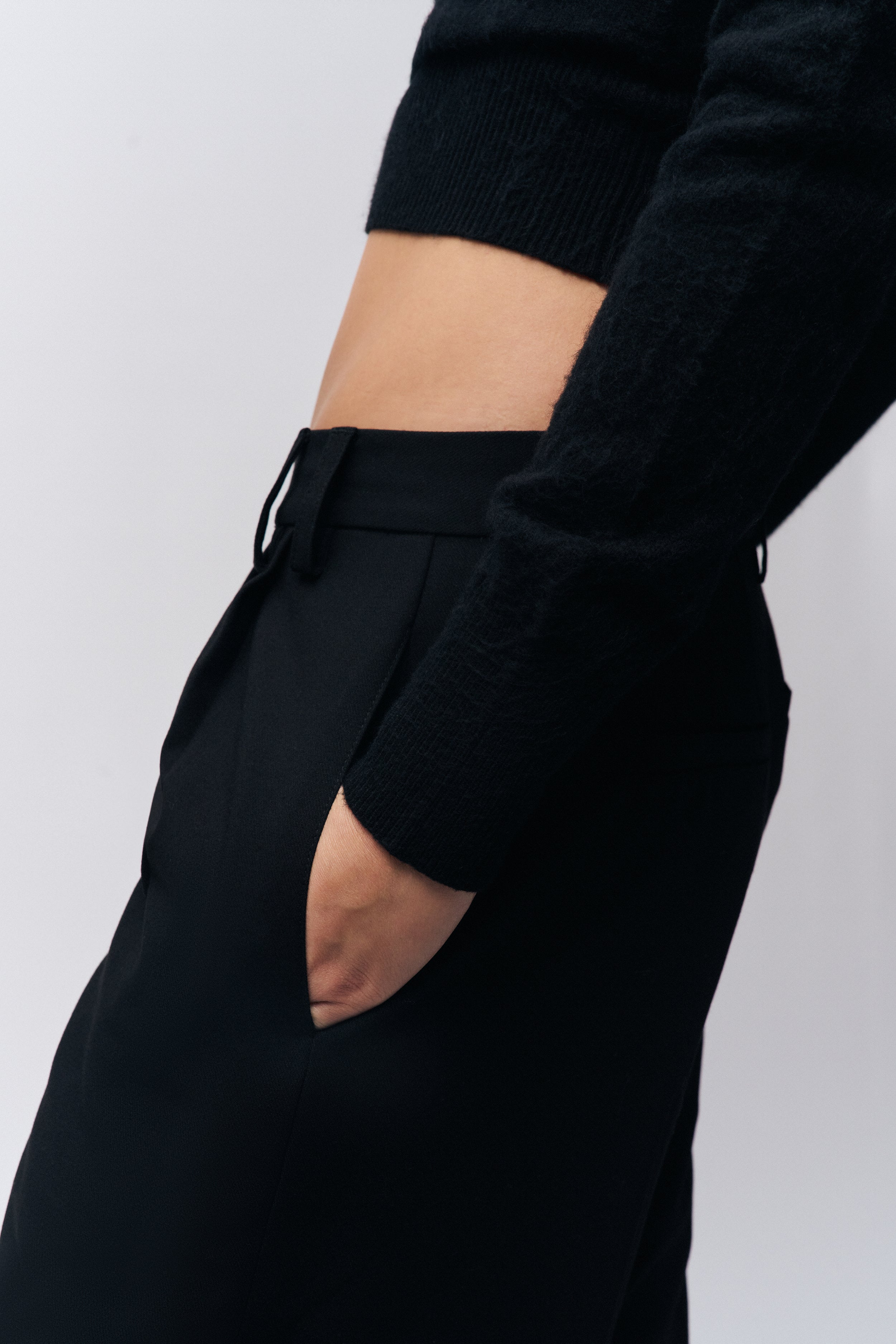 Willow Pant in Black