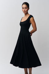 Leila Dress in Black